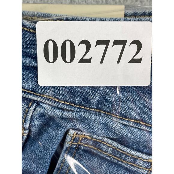 Universal Thread Jeans Womens 0 Blue Denim Distressed Raw Hem Ankle Bootcut NWT - Picture 9 of 9